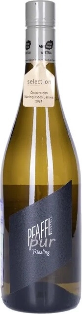 Вино Weingut R&A Pfaffl, Riesling "Pur"